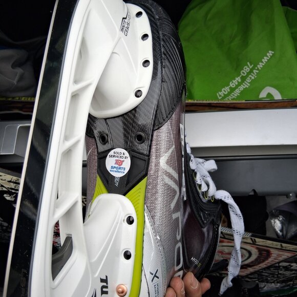 Bauer vapor hocky skates - Picture 4 of 5